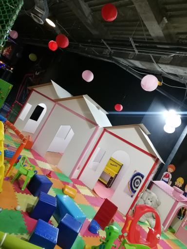 عکس شهربازی پنج ستاره