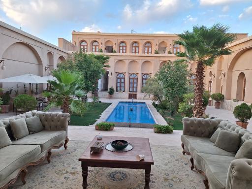 عکس هتل بوتیک هومان