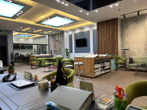 عکس هلدینگ پرنیان