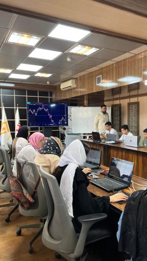 عکس آموزشگاه ارز دیجیتال حسن زاده