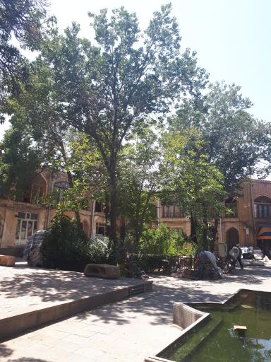 عکس سرای میرزا ابوالحسن