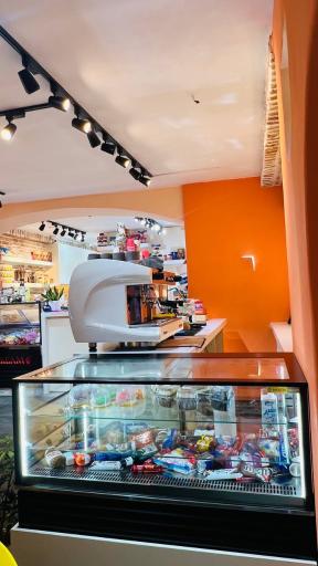 کافه بستنی بی ان دی