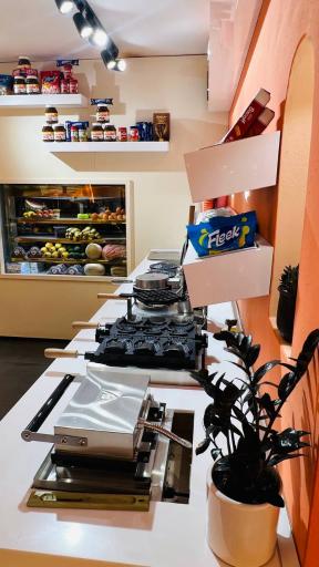 کافه بستنی بی ان دی