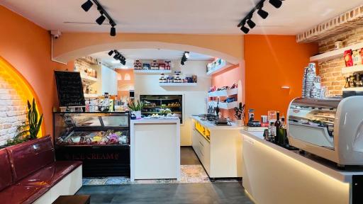 عکس کافه بستنی بی ان دی