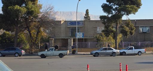 عکس دبیرستان دوره دوم ولیعصر 