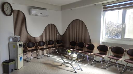 عکس کلینیک دندانپزشکی وارستگان