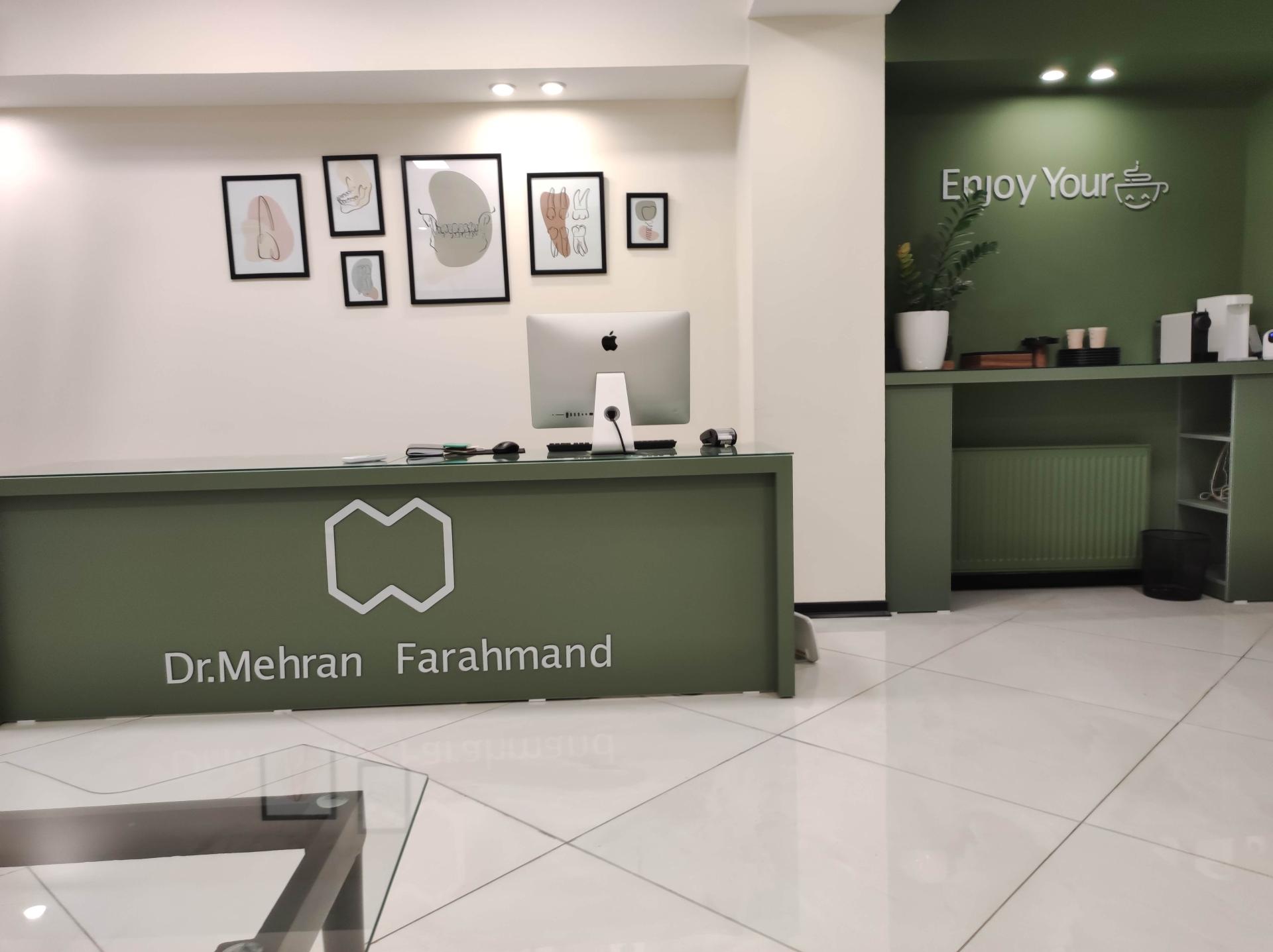 عکس دندانپزشکی دکتر فرهمند