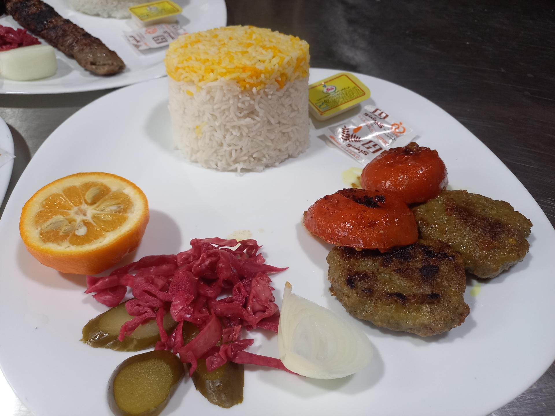 عکس کافه رستوران لوشاتو