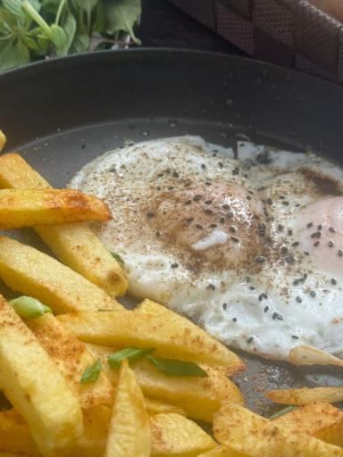 عکس کافه صبحانه جان و جهان