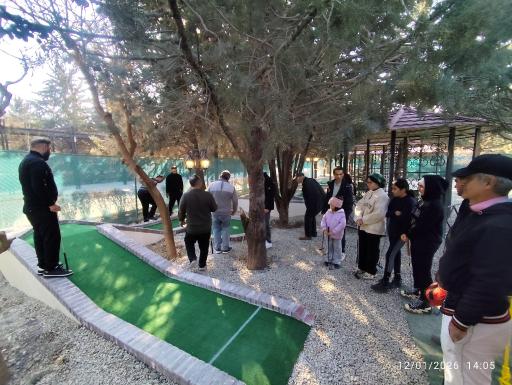 عکس باشگاه مینی گلف دوقلو ها