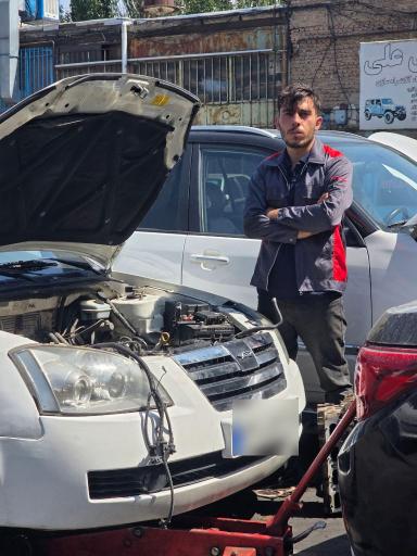 عکس تعمیرگاه خودروهای خارجی و داخلی حمید ایش بیلن