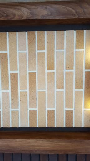 عکس آجرنما آذرخش