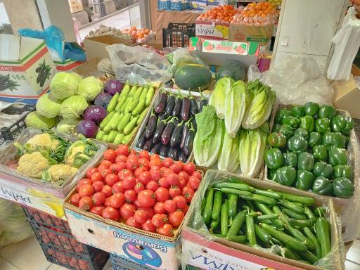 میوه فروشی خانزاده