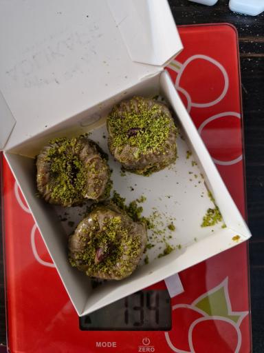 عکس آدلی کافه شهران