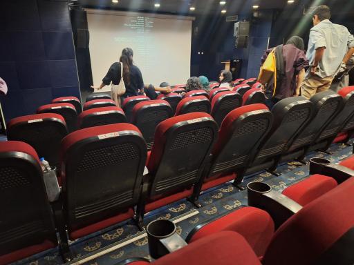 عکس سینما گیم برج میلاد