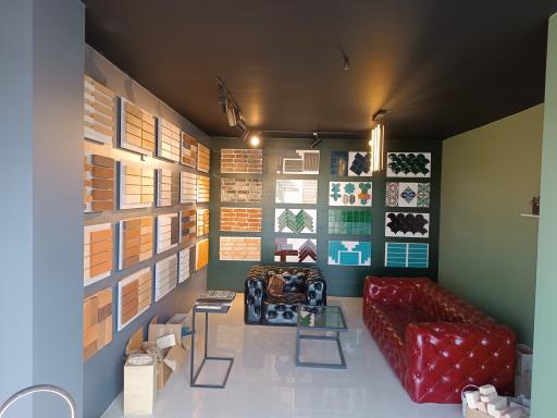 عکس گالری ساختمانی آوانگارد