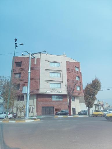 عکس ساختمان معیار گستر سبز 