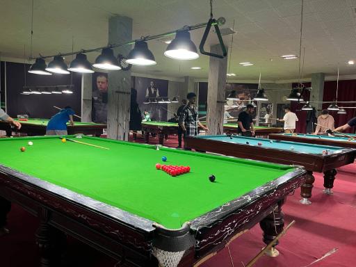 عکس باشگاه بیلیارد اسطوره