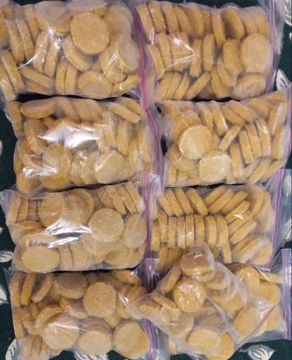 عکس محصولات غذایی اعتماد