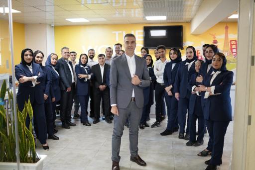 عکس آژانس مسافرتی مهروماه