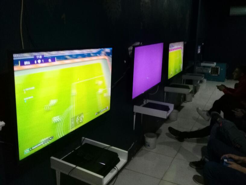 عکس گیم سنتر نیما