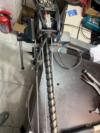 عکس دایان درب دیبا فروش و تعمیرات جک پارکینگی کرکره و راهبند 