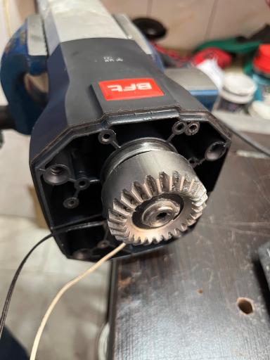 عکس دایان درب دیبا فروش و تعمیرات جک پارکینگی کرکره و راهبند 