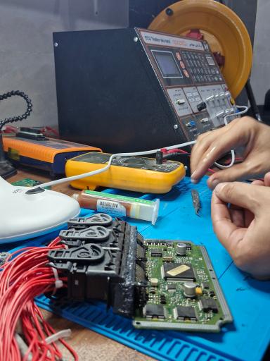 اتوکلینیک تخصصی نوین تکنیک