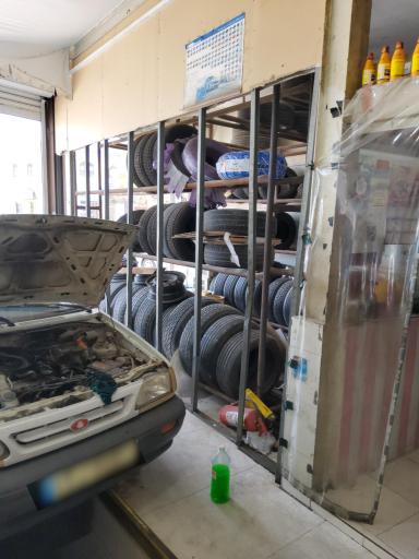 عکس تعویض روغن و آپاراتی سواحل قشم