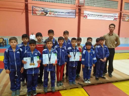 عکس آکادمی ژیمناستیک کوموش