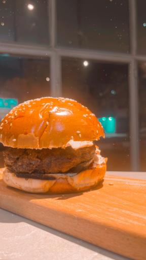 عکس فست فود معزالدوله