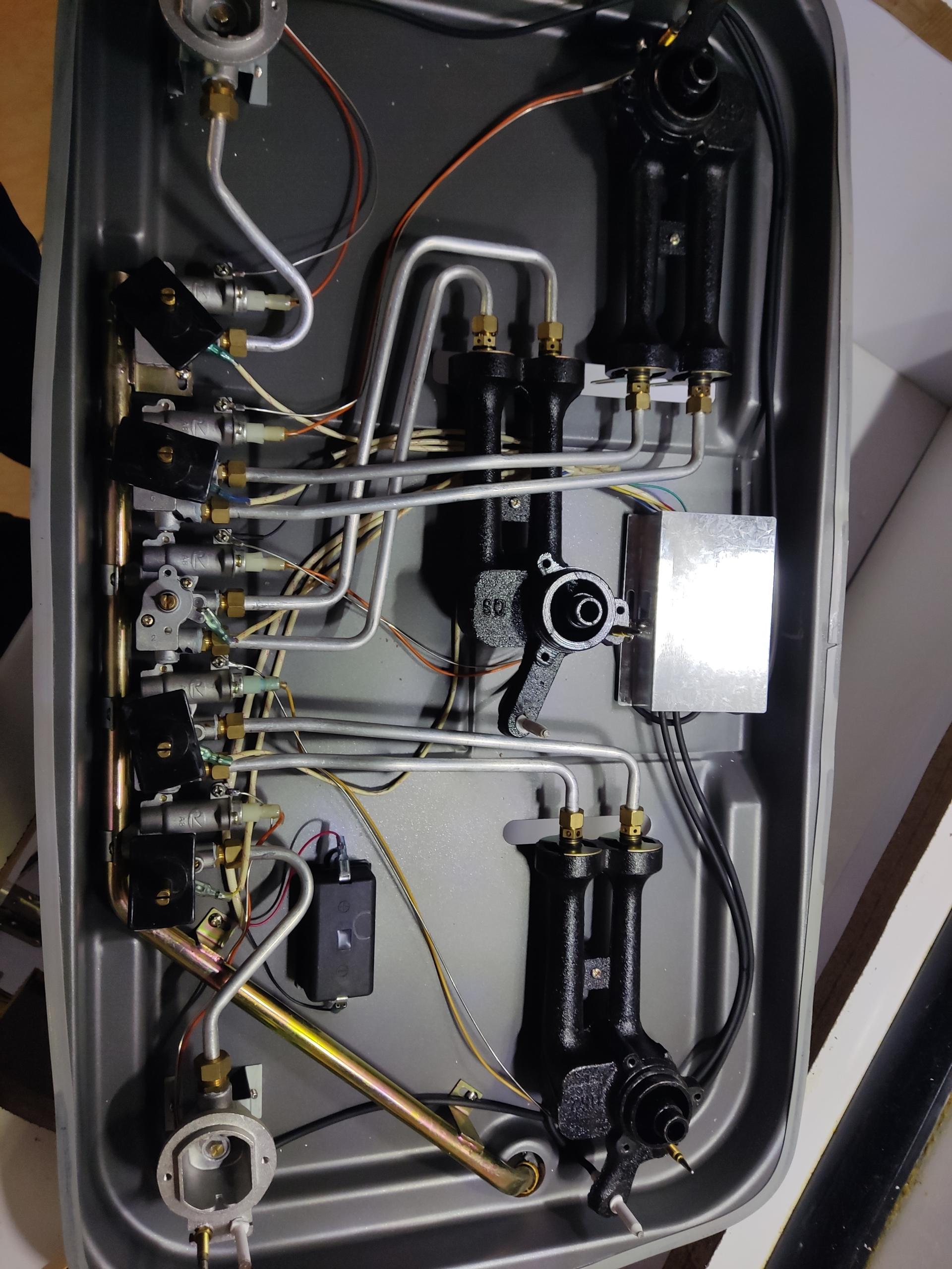 عکس تعمیرات پکیج و ابگرمکن هاشمی