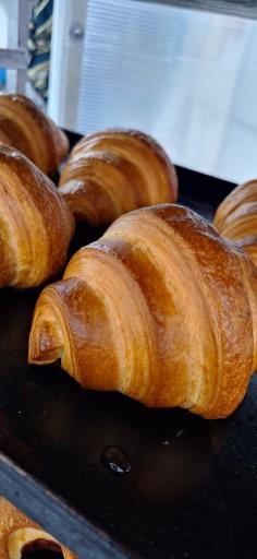 عکس نان و کیک دارچین