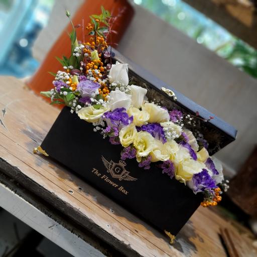 عکس گلفروشی کلاسیک