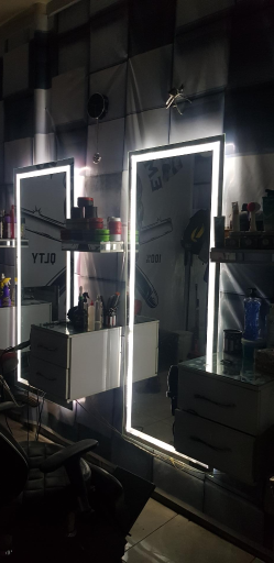 عکس پیرایش امپراطور