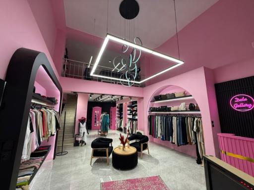 عکس دلاگالری