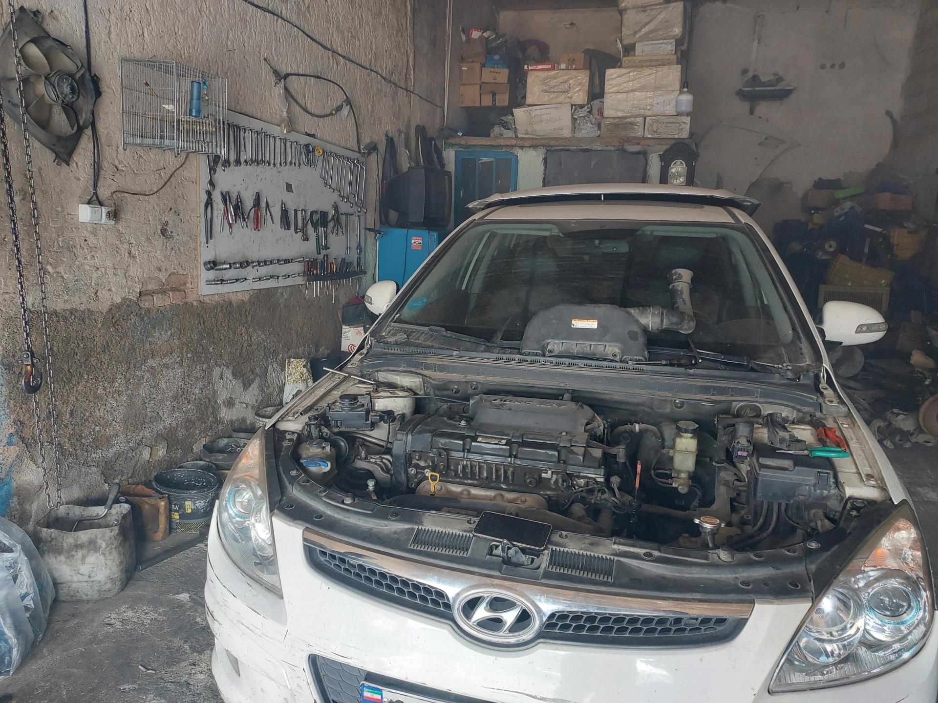 عکس مکانیکی و جلوبندی شهرام فولادی