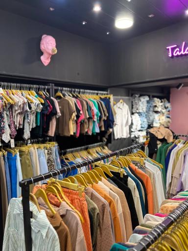 عکس بوتیک طلاپوش