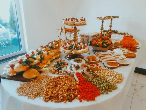 عکس باغ تالار مهر