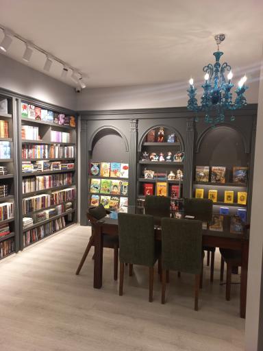 عکس کافه کتاب راوی