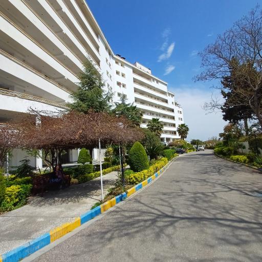 عکس مجتمع مسکونی پرستو