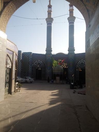 عکس حسینیه بزرگ نعیم آباد 