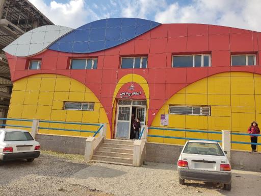 عکس استخر پردیس