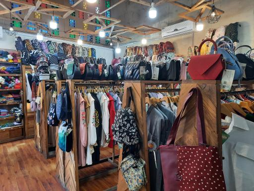 عکس رخت ایرانی فروردین