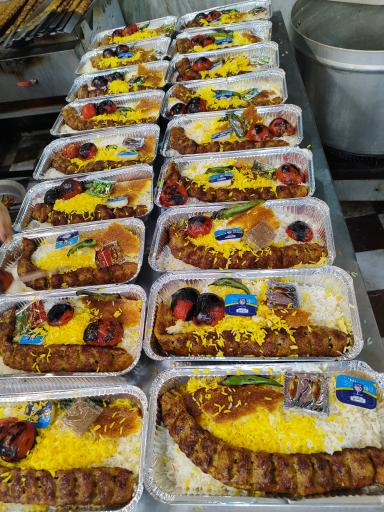 عکس تهیه غذای آدینه