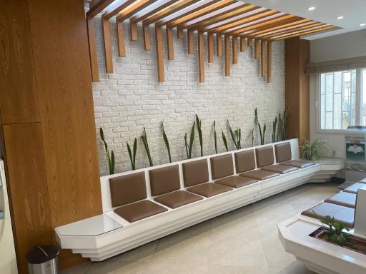 عکس آزمایشگاه پروین