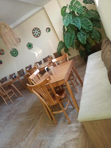 عکس کافه ریشه