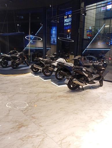 عکس نمایندگی مدرن موتور آسیا کد ۱۱۲۲