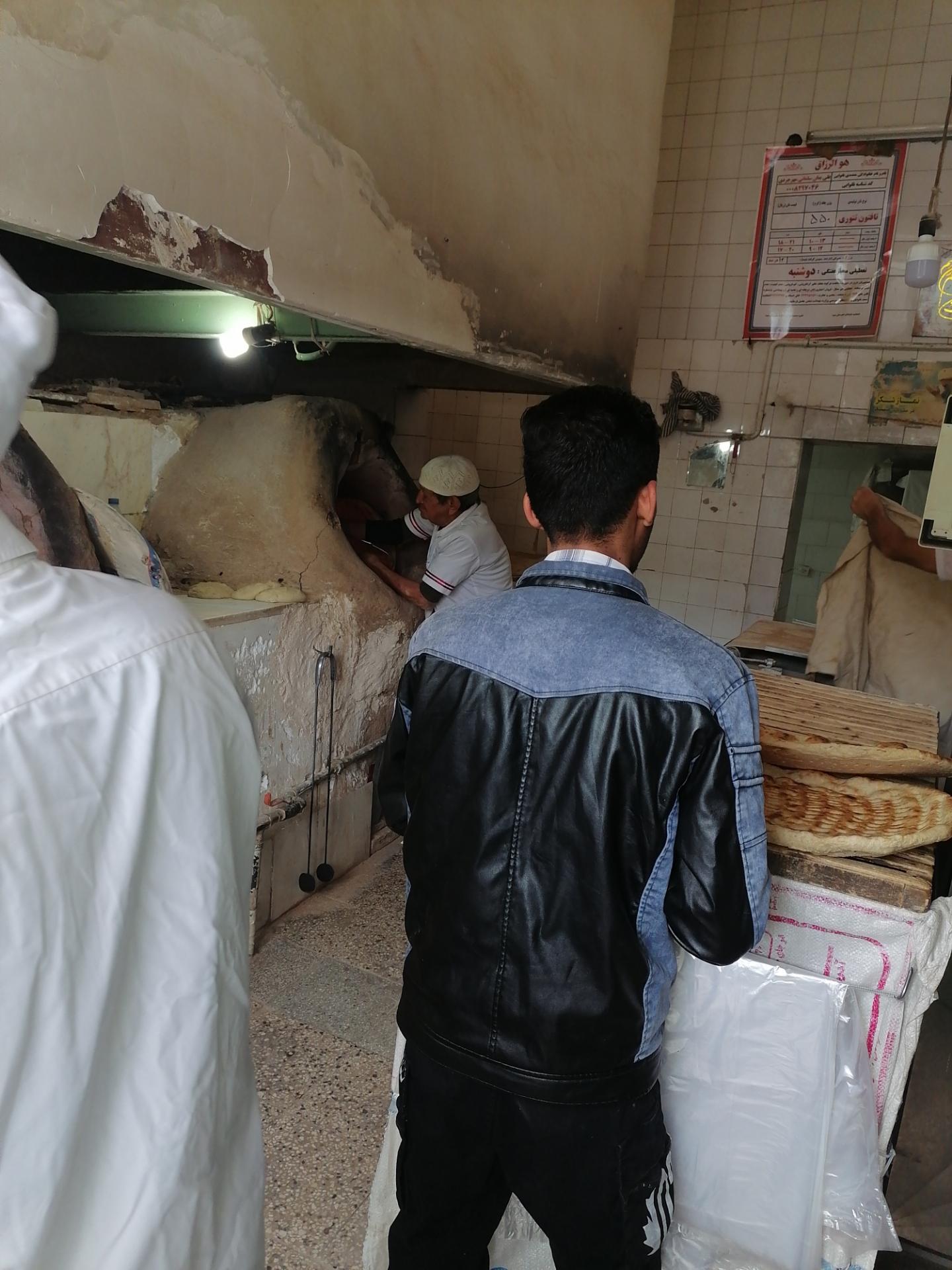 عکس نانوایی تافتون سلمانی