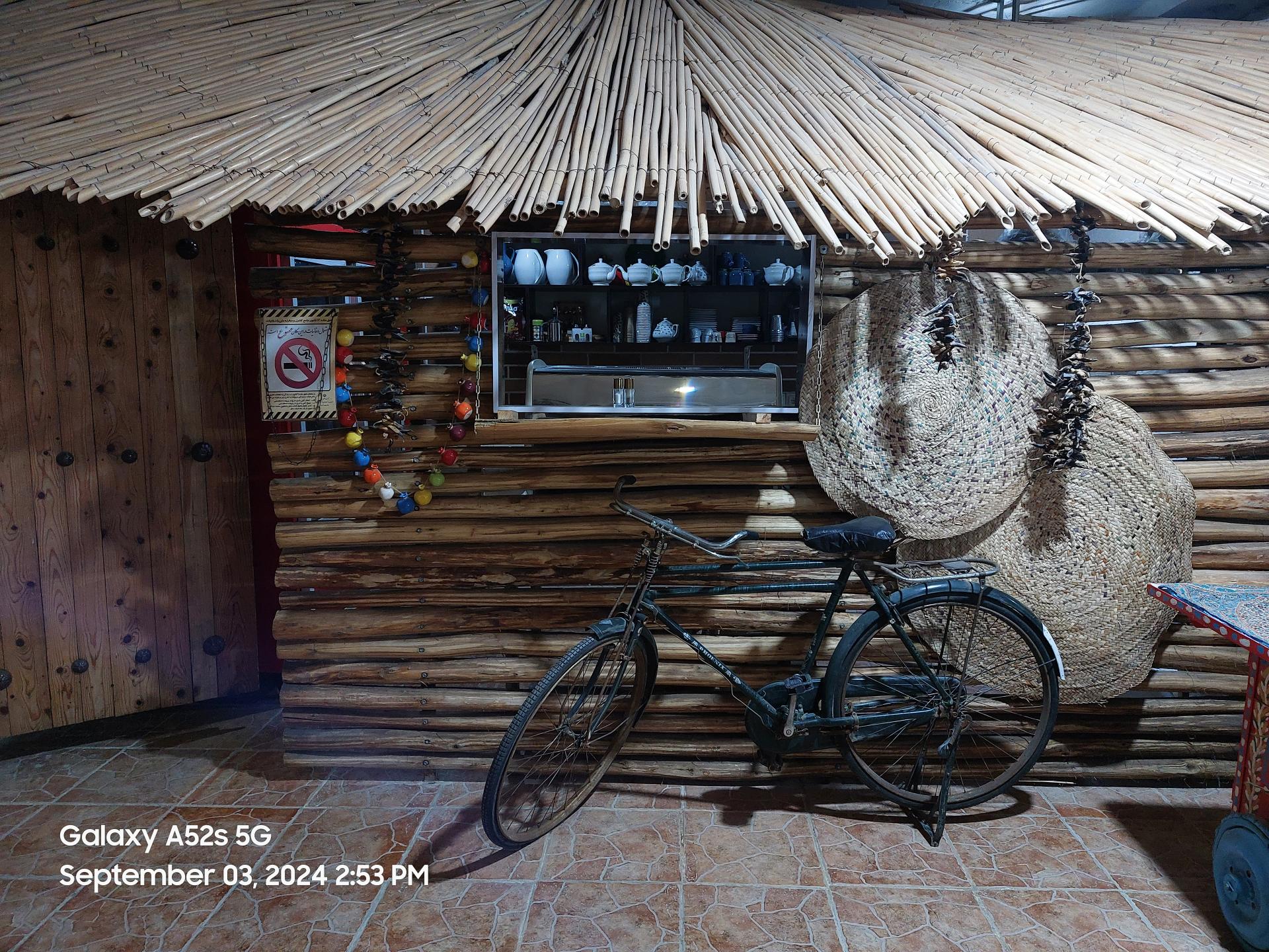 عکس رستوران سنتی فیروزه